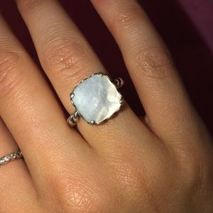 Pandora MOP ring